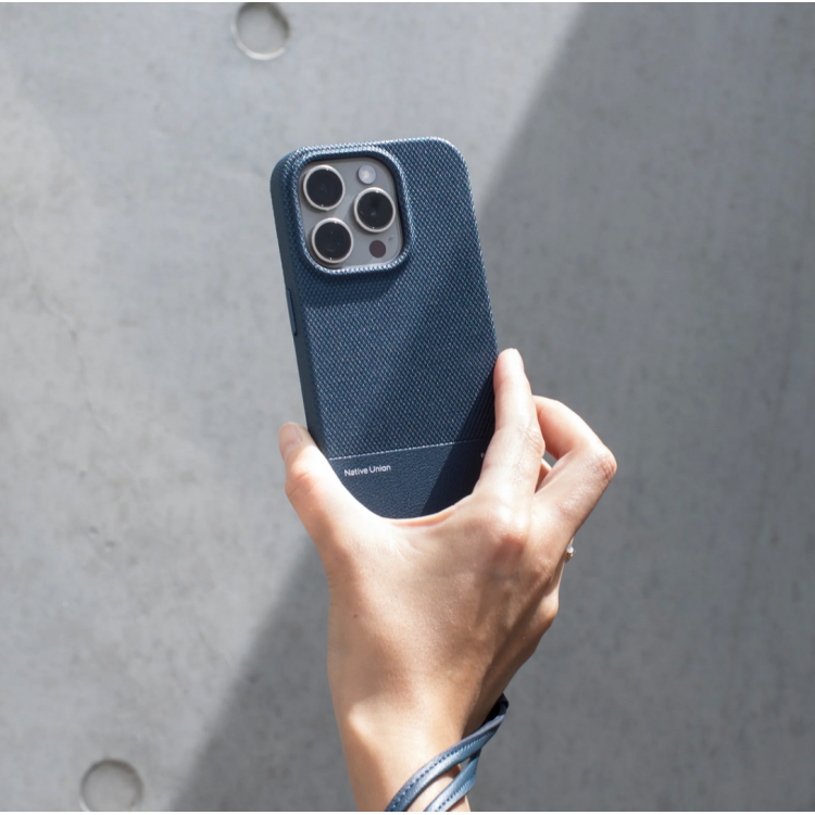 Θήκη NATIVE UNION MagSAfe (RE) Classic για Apple iPhone 16 6.1 5G 2024 - NAVY ΜΠΛΕ - NU-RECLA-NAV-NP24