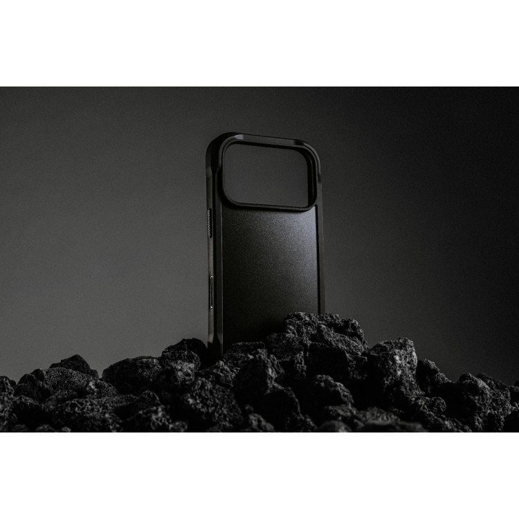 NOMAD θήκη Rugged ΔΕΡΜΑΤΙΝΗ Horween MagSafe με Πολυκαρβονικό πλαίσιο για Apple iPhone 17 Pro MAX 6.9 2025 - ΜΑΥΡΟ - NM011789858