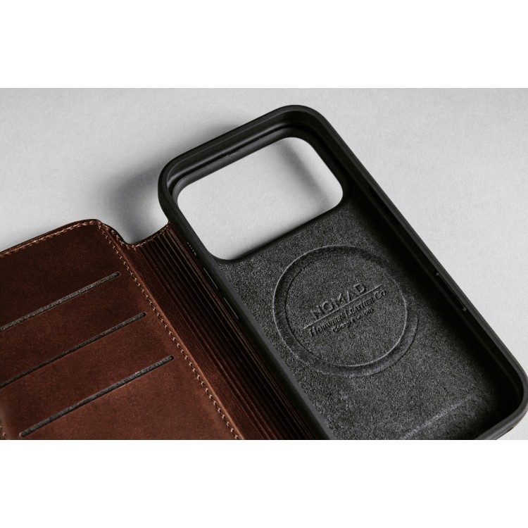 NOMAD θήκη Πορτοφόλι δερμάτινη Horween Modern Folio Rugged rustic MagSafe για Apple iPhone 17 PRO MAX 6.9 2025 - ΚΑΦΕ - NM014100858