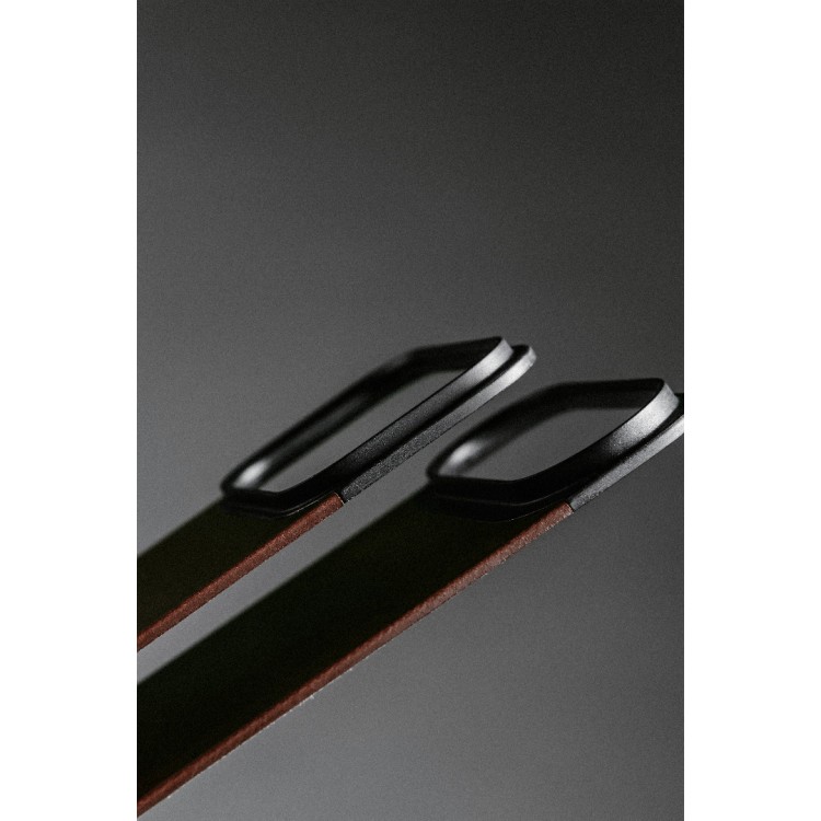 NOMAD θήκη Μαγνητική Horween SLIM 2.2mm ΔΕΡΜΑΤΙΝΗ MagSafe για Apple iPhone 17 Air 6.6 2025 - ΜΑΥΡΟ - NM014377858