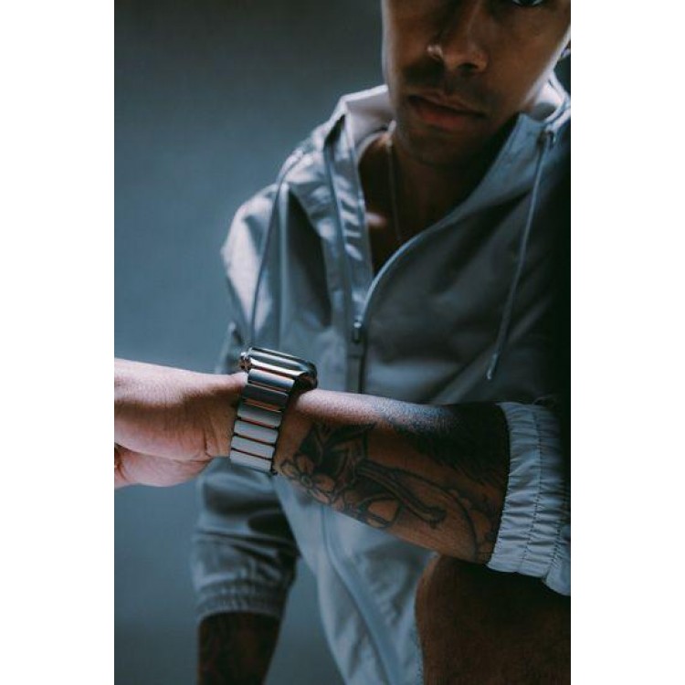 Nomad Stratos Titanium Grade 4 BAND FKM Μπρασελέ Μεταλλικό για Apple Watch SERIES - 42/44/45/46/49mm ULTRA 1/2/3 - Natural ΤΙΤΑΝΙΟ / ΜΑΥΡΟ - NM014421858 