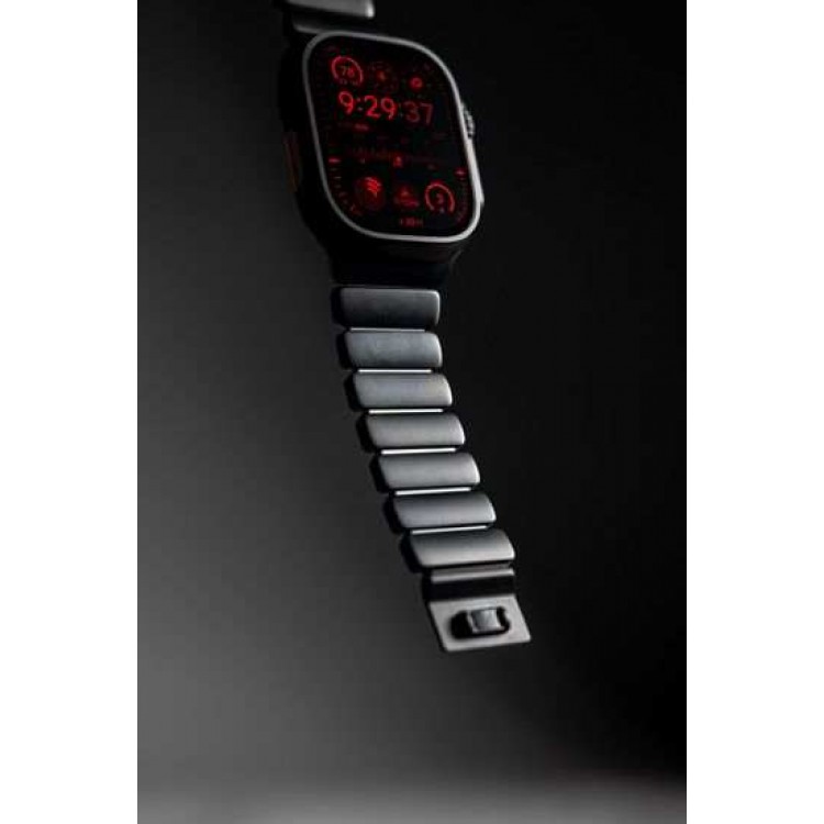 Nomad Stratos Titanium Grade 4 BAND FKM Μπρασελέ Μεταλλικό για Apple Watch SERIES - 42/44/45/46/49mm ULTRA 1/2/3 - ΜΑΥΡΟ ΤΙΤΑΝΙΟ / Icy ΜΠΛΕ Glow - NM009896858 