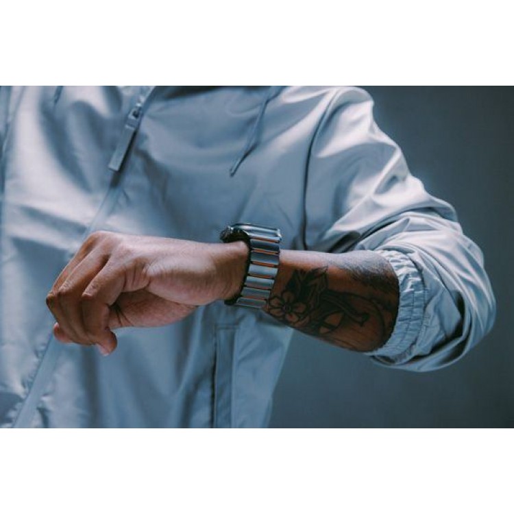 Nomad Stratos Titanium Grade 4 BAND FKM Μπρασελέ Μεταλλικό για Apple Watch SERIES - 42/44/45/46/49mm ULTRA 1/2/3 - Natural ΤΙΤΑΝΙΟ / ΜΑΥΡΟ - NM014421858 