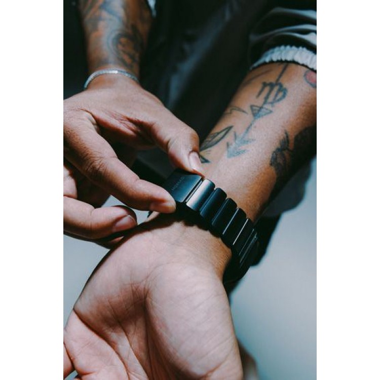 Nomad Stratos Titanium Grade 4 BAND FKM Μπρασελέ Μεταλλικό για Apple Watch SERIES - 42/44/45/46/49mm ULTRA 1/2/3 - ΜΑΥΡΟ ΤΙΤΑΝΙΟ / ΜΑΥΡΟ - NM011154858 