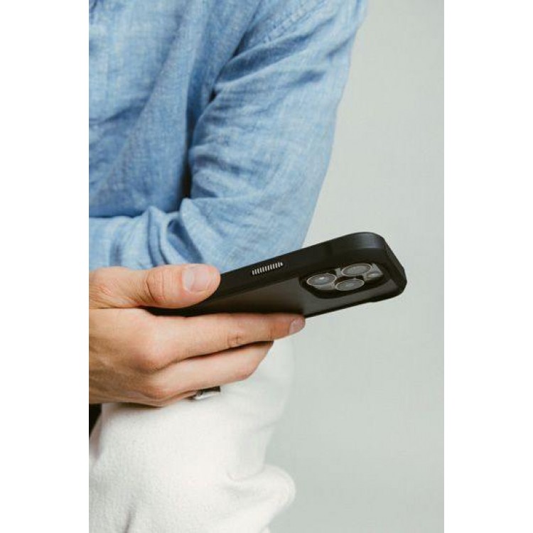 NOMAD θήκη Rugged Protective MagSafe με Πολυκαρβονικό πλαίσιο για Apple iPhone 16 Pro 6.3 2024 - Shadow ΜΑΥΡΟ - NM01383185