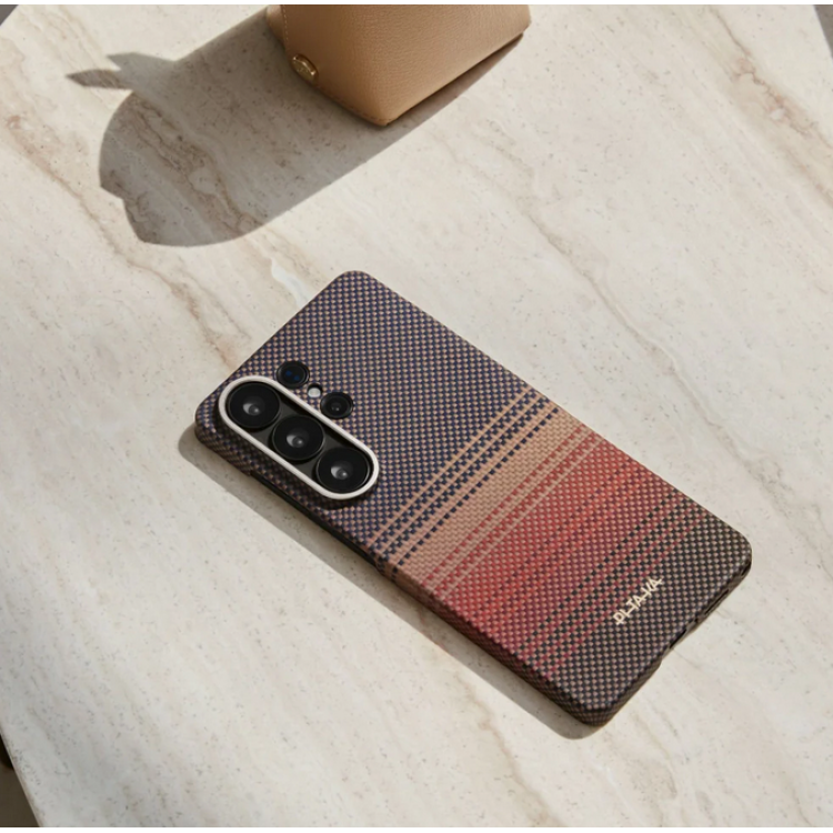 Θήκη Pitaka Edge MagSafe ARAMID CARBON MagEZ Tactile Woven για Samsung Galaxy S26 5G 2026 (Aaron Button) - SUNSET - KS2603