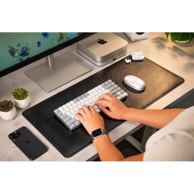 Satechi Large Premium Vegan-Δερμάτινο DeskMate Mouse Pad Desk PAD, MOUSE PAD - ΜΑΥΡΟ - SA-ST-LPDMK