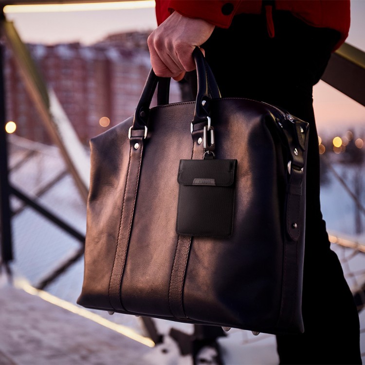 Spigen Klasden Πορτοφόλι,  RFIDShield Προστασία (CarKey) , KEYLESS RFID SIGNAL BLOCKER - ΜΑΥΡΟ - AFA03754