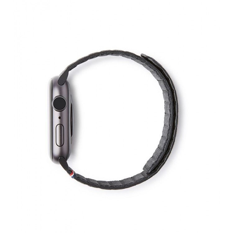 Decoded Δερμάτινο Μαγνητικό λουράκι Traction Strap για Apple Watch SERIES 9/8/7 (41mm) /6/SE/5/4 (40mm) /3/2/1 (38mm) - ΜΑΥΡΟ